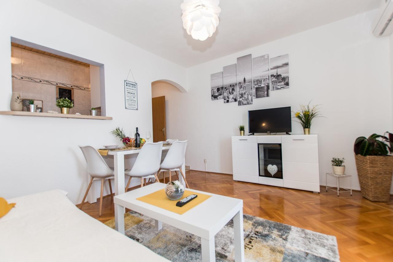 Seaview Apartment Slavica Brela Zewnętrze zdjęcie