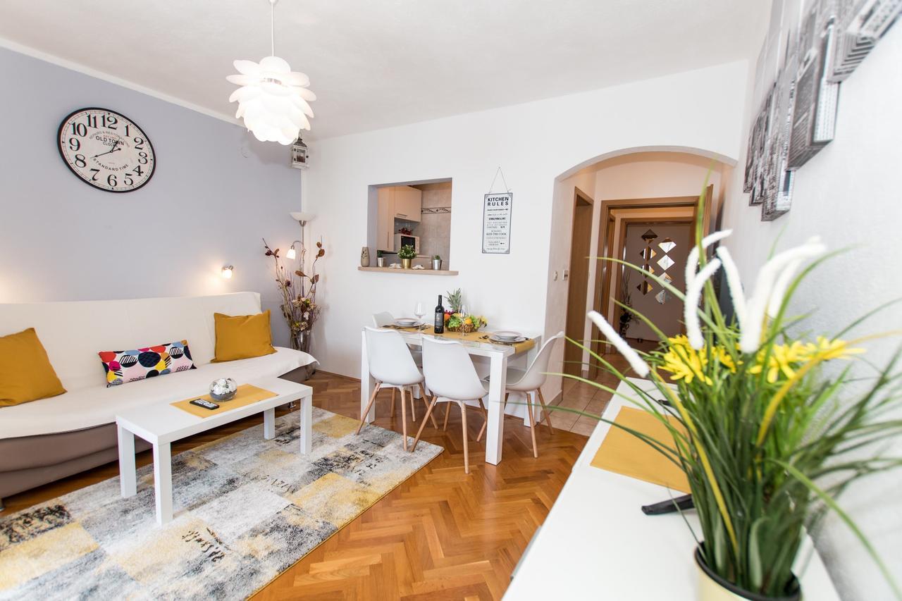 Seaview Apartment Slavica Brela Zewnętrze zdjęcie